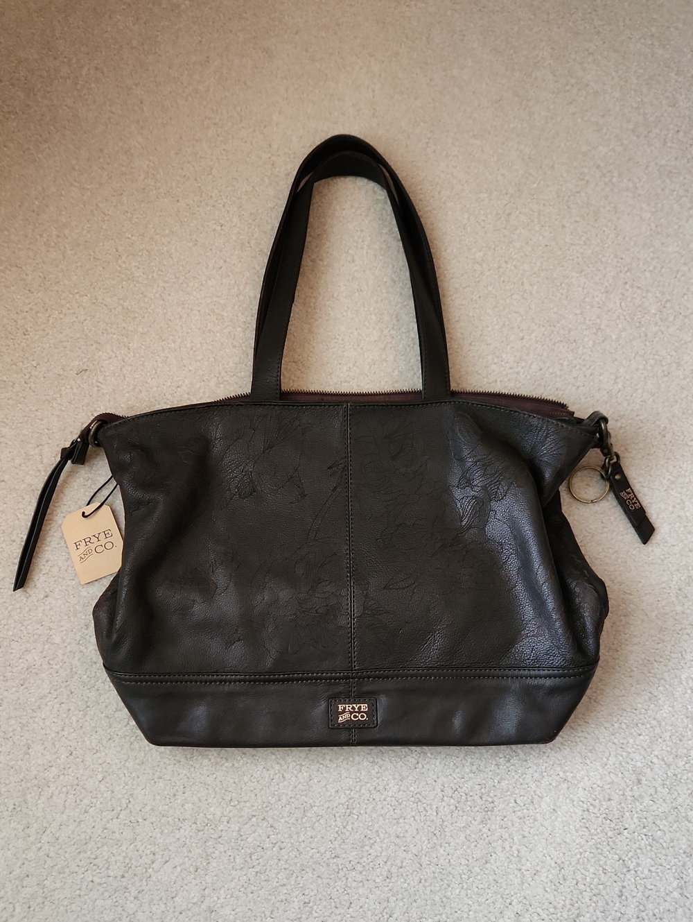 FRYE AND CO Bag In Chocholate Brown Leather Zip Top Tote